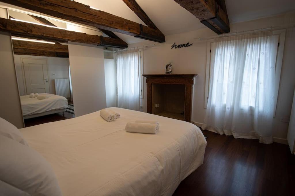 Ca' Regina Apartment *
